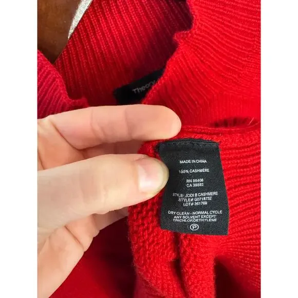 THEORY Jodi B. Cashmere Sweater Mock Neck Red Size Large Half Sleeves Minimalist - Picture 6 of 7